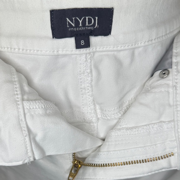 NYDJ Women's White Bermuda Shorts - Picture 6 of 8